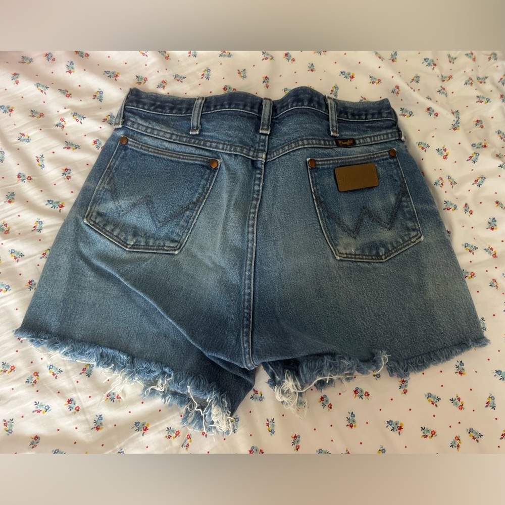 Wrangler Cut-offs - Picture 3 of 3